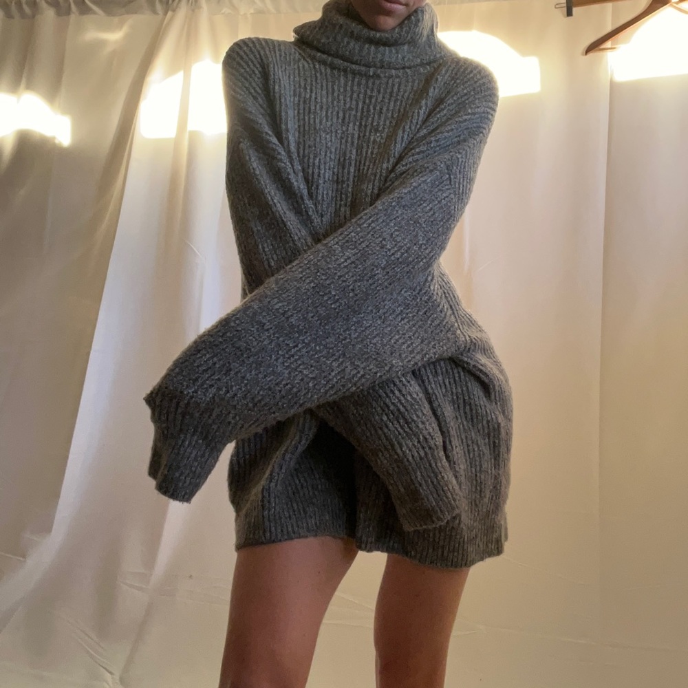 ZARA OVERSIZED KNIT